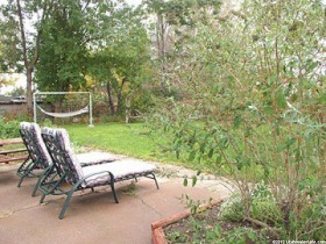2931 Cyprus Ln, Magna, UT 84044 — photo 2