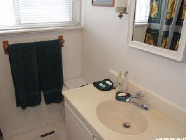2931 Cyprus Ln, Magna, UT 84044 — photo 3