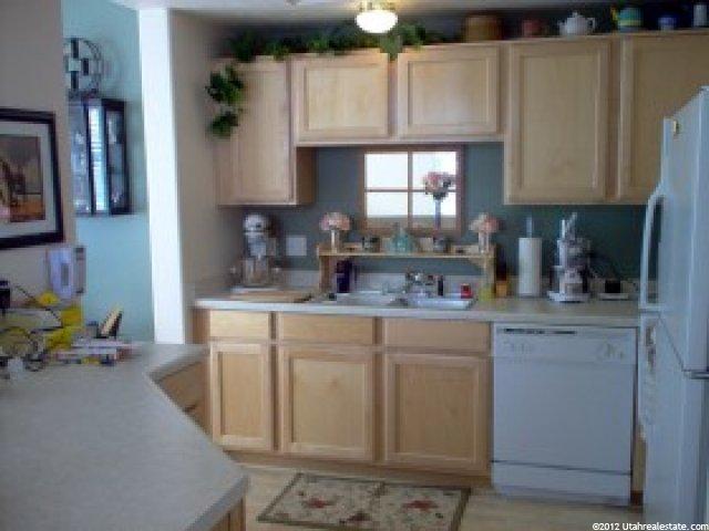 182 E Irisfield Dr S, Draper, UT 84020 — photo 4