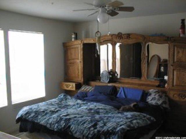 1938 N 2225 W, Clinton, UT 84015 — photo 6