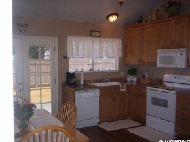 8134 S 805 E, Sandy, UT 84094 — photo 2