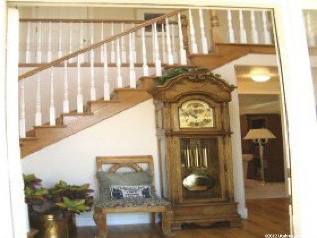 1833 N Beechwood Dr, Layton, UT 84040 — photo 4