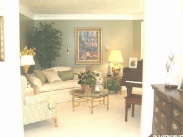 1833 N Beechwood Dr, Layton, UT 84040 — photo 6