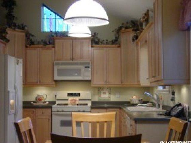 9714 S 2720 E, Sandy, UT 84092 — photo 3