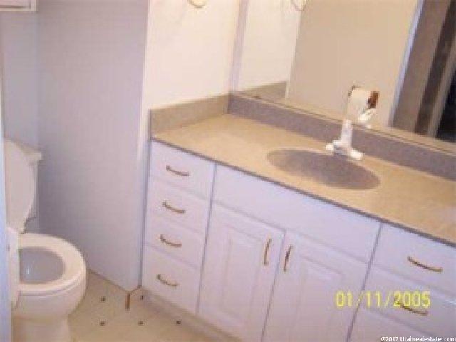 1716 N 1300 W, Clinton, UT 84015 — photo 4