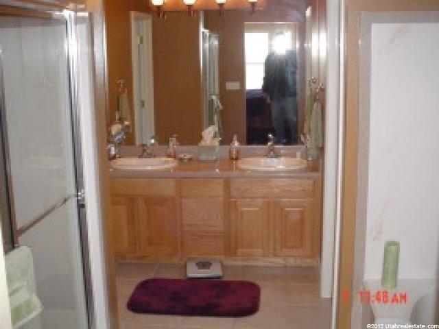 9922 S Cascade Park Dr E, Sandy, UT 84070 — photo 5