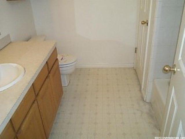 2049 W 1175 S, Syracuse, UT 84075 — photo 5
