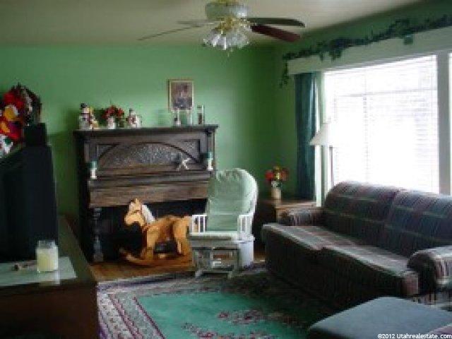266 E 4650 S, Washington Terrace, UT 84405 — photo 2