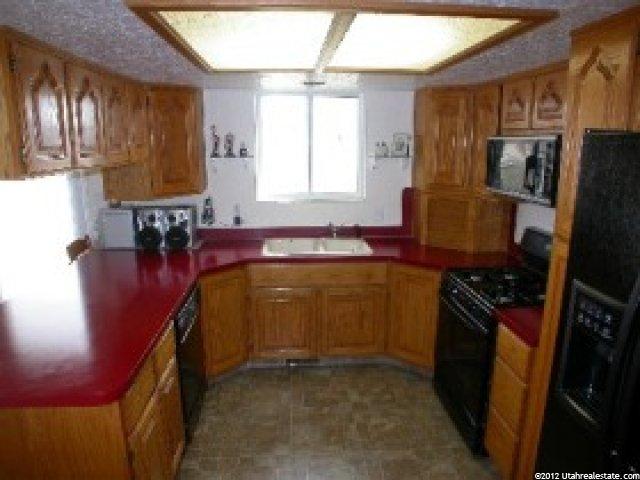 3936 Turnberry Dr, Syracuse, UT 84075 — photo 2