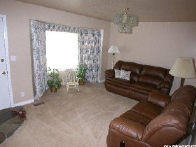 3936 Turnberry Dr, Syracuse, UT 84075 — photo 4