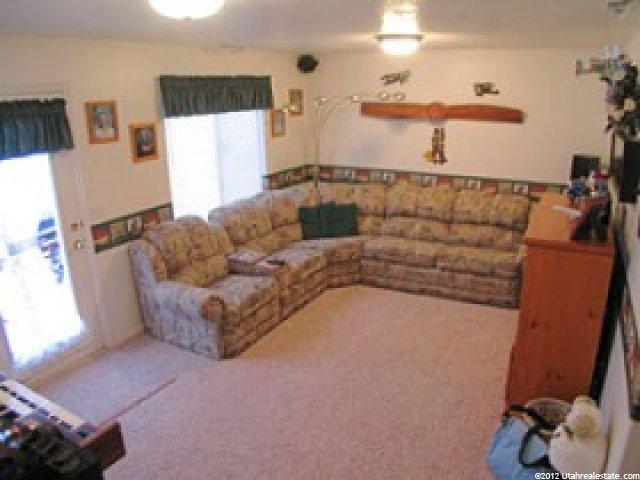 1619 N 2225 W, Clinton, UT 84015 — photo 4