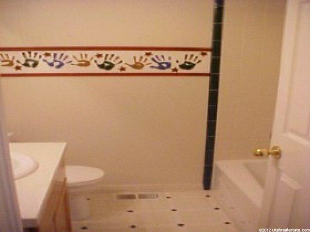 584 N Orchard Ave, Ogden, UT 84404 — photo 5