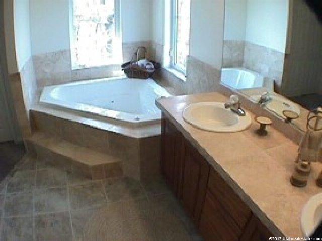 11810 Brookmill Ln, Sandy, UT 84092 — photo 7