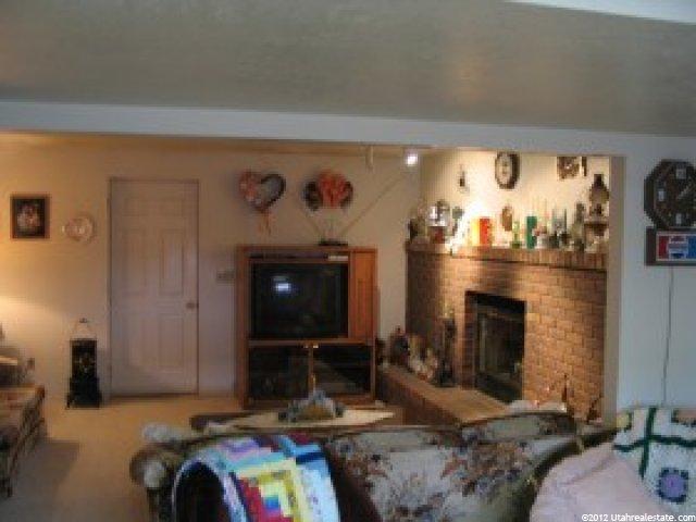 5349 S 3750 W, Roy, UT 84067 — photo 4