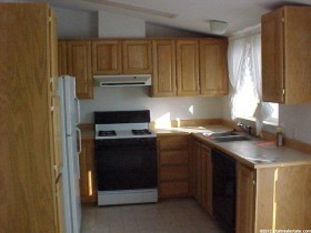 11048 Cullimore Ln, Thatcher, UT 84337 — photo 3