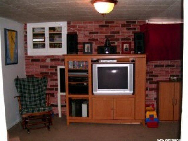 2374 Tyler Ave, Ogden, UT 84401 — photo 5