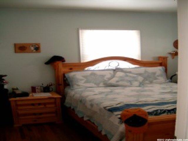 2374 Tyler Ave, Ogden, UT 84401 — photo 6