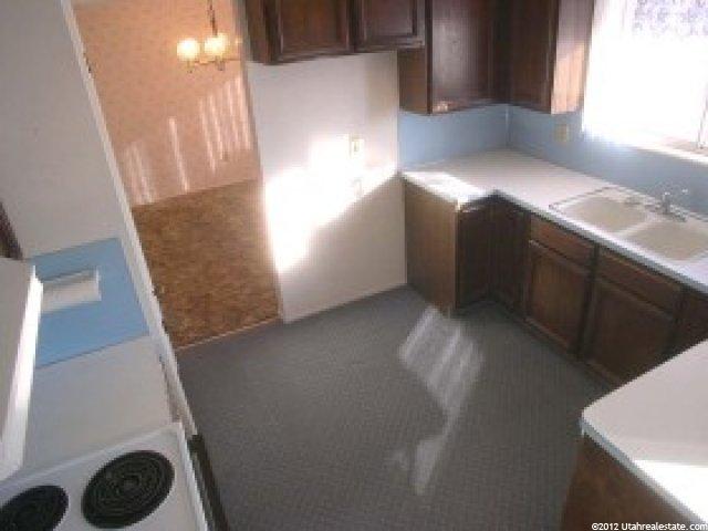 5140 S 3100 W, Roy, UT 84067 — photo 4