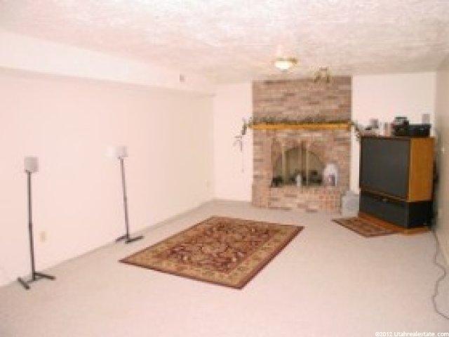 196 W 5400 S, Washington Terrace, UT 84405 — photo 2