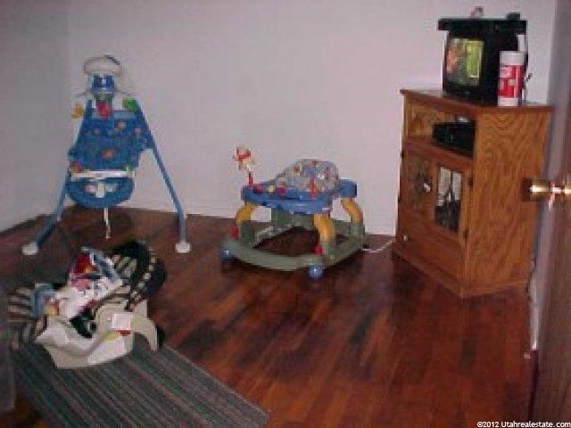 1533 N 300 W, Sunset, UT 84015 — photo 4