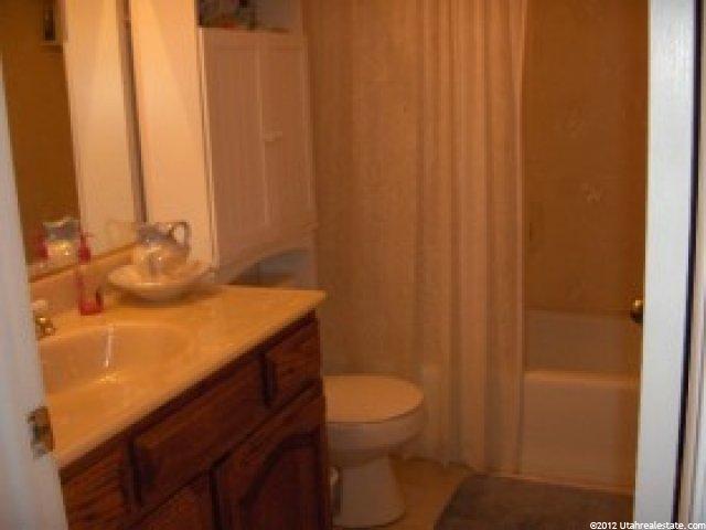 788 E 2550 N, North Ogden, UT 84414 — photo 8