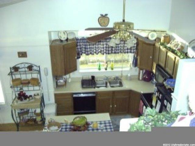 2373 View Dr, South Weber, UT 84405 — photo 3