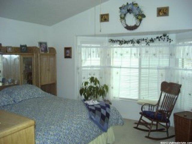 2373 View Dr, South Weber, UT 84405 — photo 6