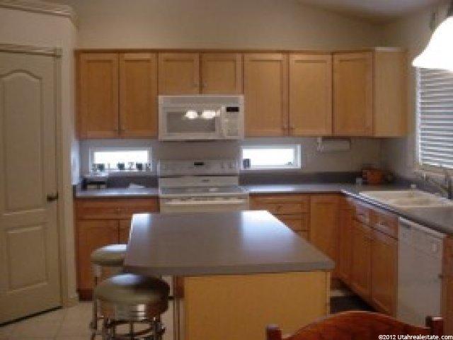 2453 N 650 E, North Ogden, UT 84414 — photo 2