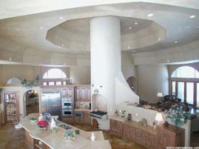 2960 E Oberland Rd S, Sandy, UT 84092 — photo 3