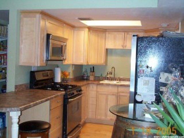 5387 Willow Ln, Murray, UT 84107 — photo 4