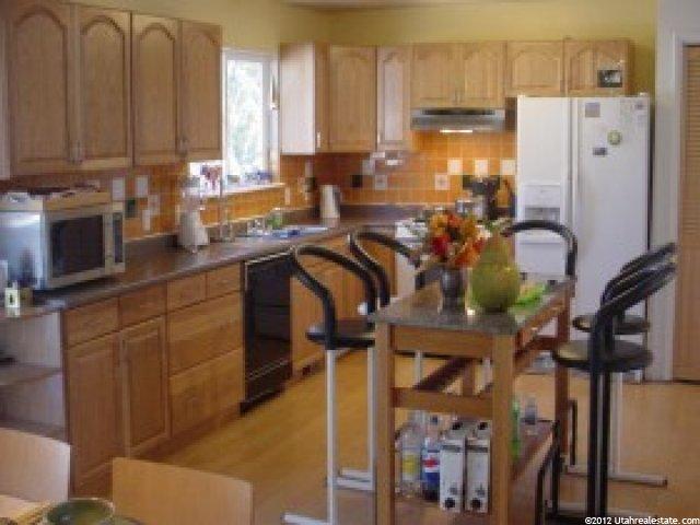 2363 Woodthrush Dr, Sandy, UT 84093 — photo 4