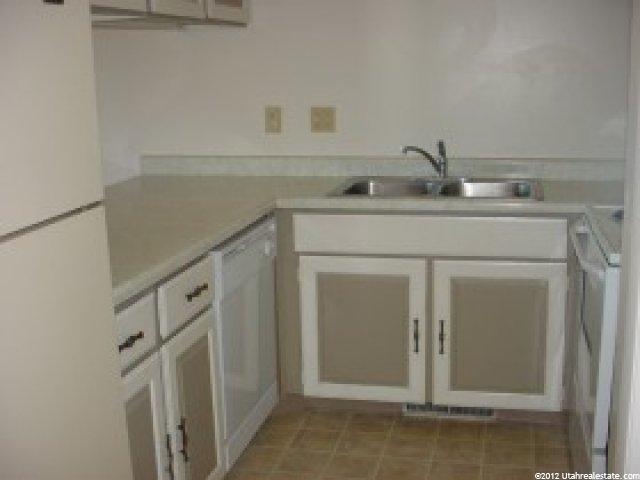 9024 S 3605 E, Sandy, UT 84093 — photo 3