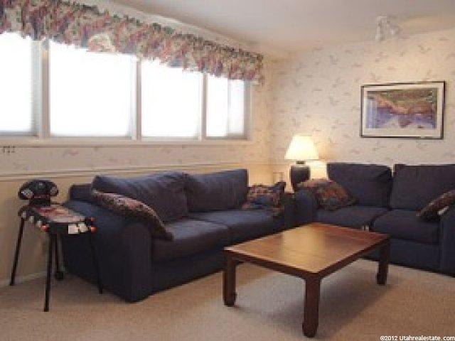 9110 Quail Run Dr, Sandy, UT 84093 — photo 4