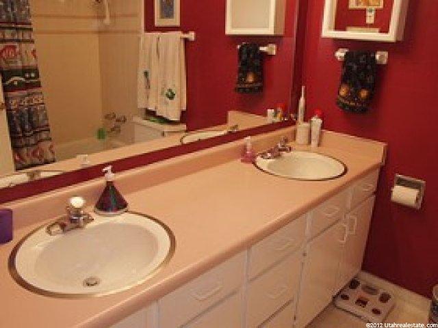 9110 Quail Run Dr, Sandy, UT 84093 — photo 6