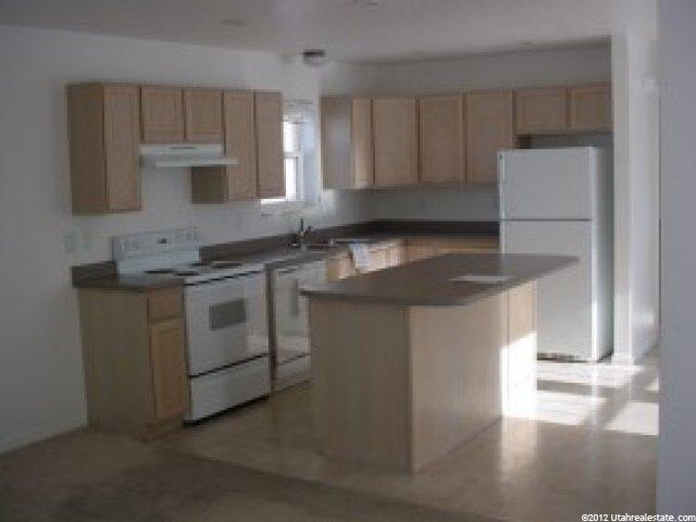 372 Meadow Cir, Logan, UT 84321 — photo 2
