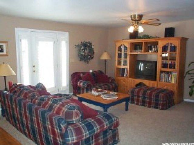 8733 Oak Valley Dr, Sandy, UT 84093 — photo 4