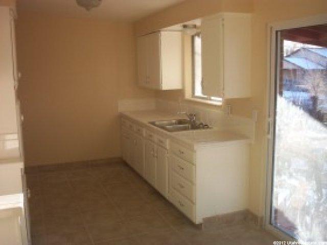 2321 N 840 W, Clinton, UT 84015 — photo 5