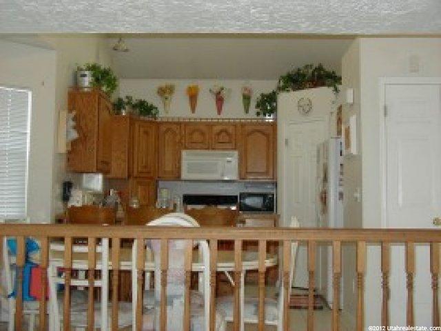 5514 S 3375 W, Roy, UT 84067 — photo 2