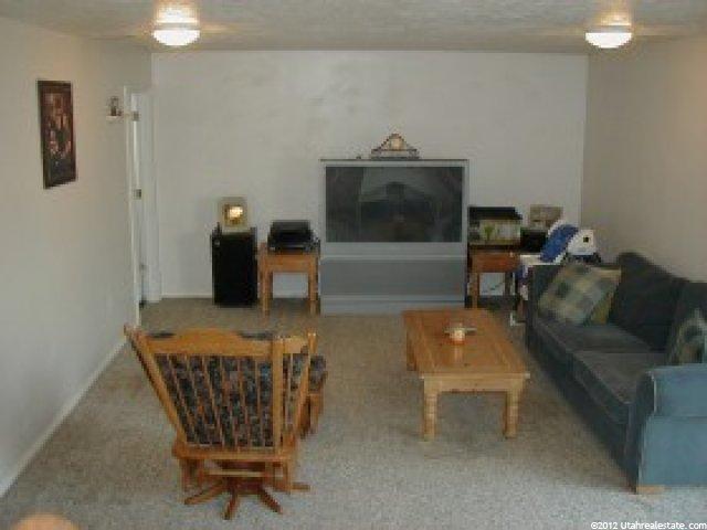 5514 S 3375 W, Roy, UT 84067 — photo 3