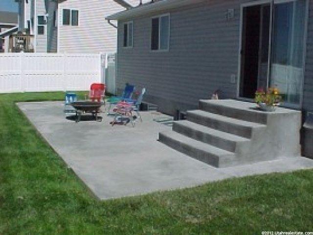 1240 Bridgecreek Ln, Layton, UT 84041 — photo 8