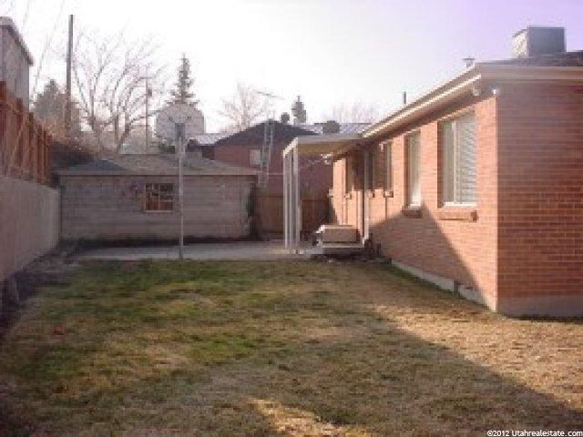 2763 S Holbrook Rd W, Bountiful, UT 84010 — photo 8