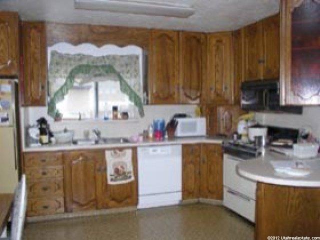 12262 S 3600 W, Riverton, UT 84065 — photo 3