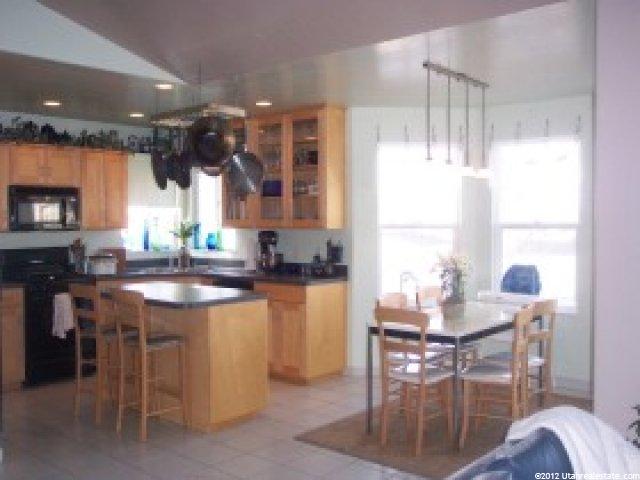 1096 W 1460 N, Clinton, UT 84015 — photo 3