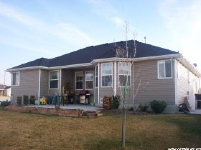 1096 W 1460 N, Clinton, UT 84015 — photo 5
