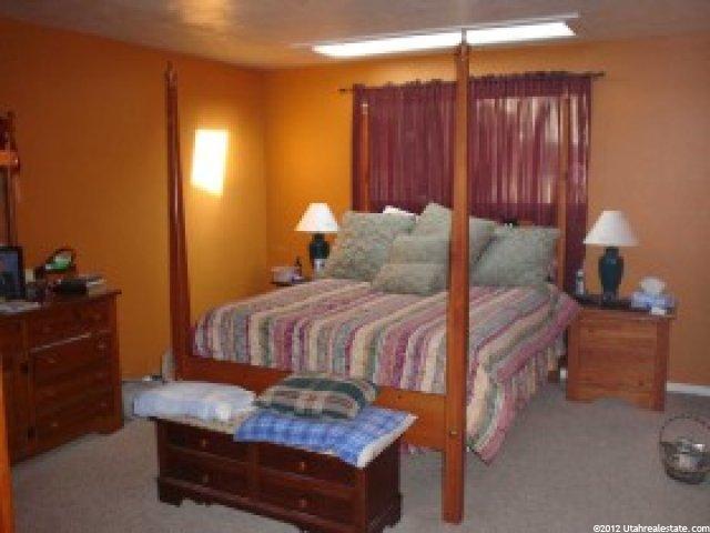 9863 Sandridge Dr, Sandy, UT 84092 — photo 7