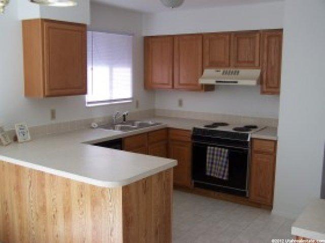 7357 Jefferson Rd, Magna, UT 84044 — photo 2
