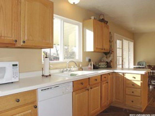 1756 E Fieldcrest Ln, Holladay, UT 84117 — photo 4