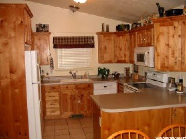 119 W 400 S, Mona, UT 84645 — photo 2