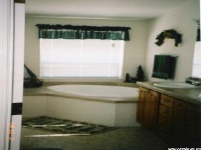 2472 S W, Roosevelt, UT 84066 — photo 5