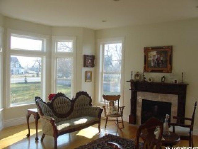 928 Sunset Dr, Kaysville, UT 84037 — photo 5